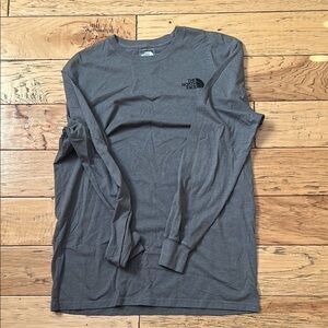 The North Face Gray Long Sleeve Tee for Casual Comfort